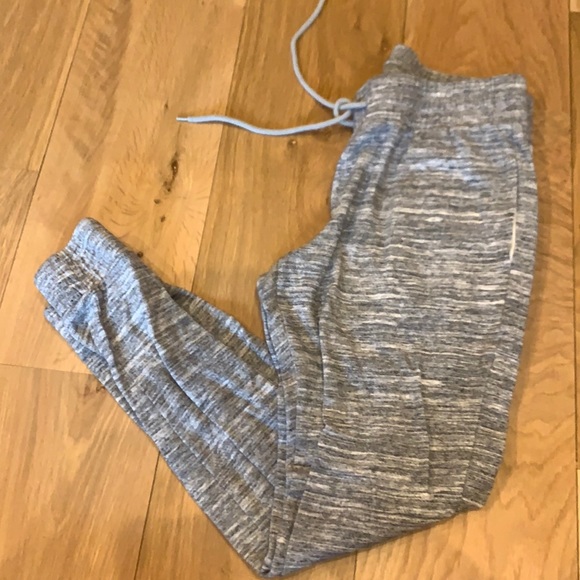 Mossimo Supply Co. Pants - Grey sweat pant joggers